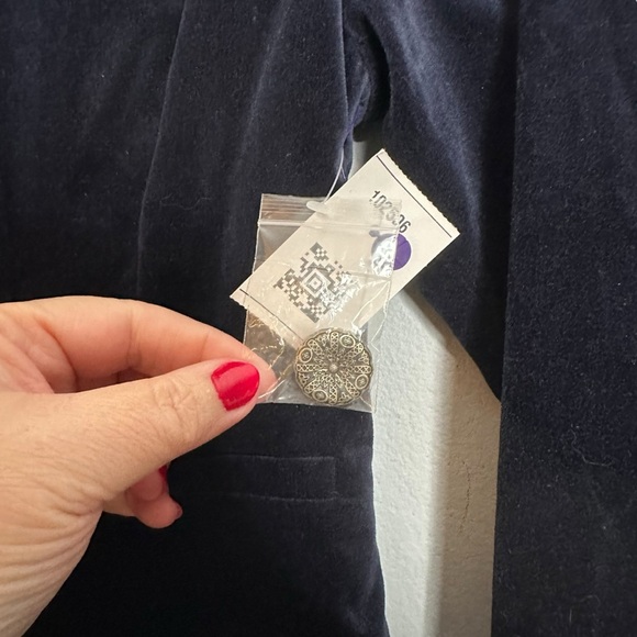 Modcloth Velvet Executive Two Button Blazer Size S NEW - Picture 3 of 10